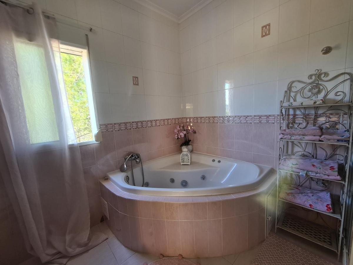 Chateau Angelique Guest House Valencia Eksteriør bilde